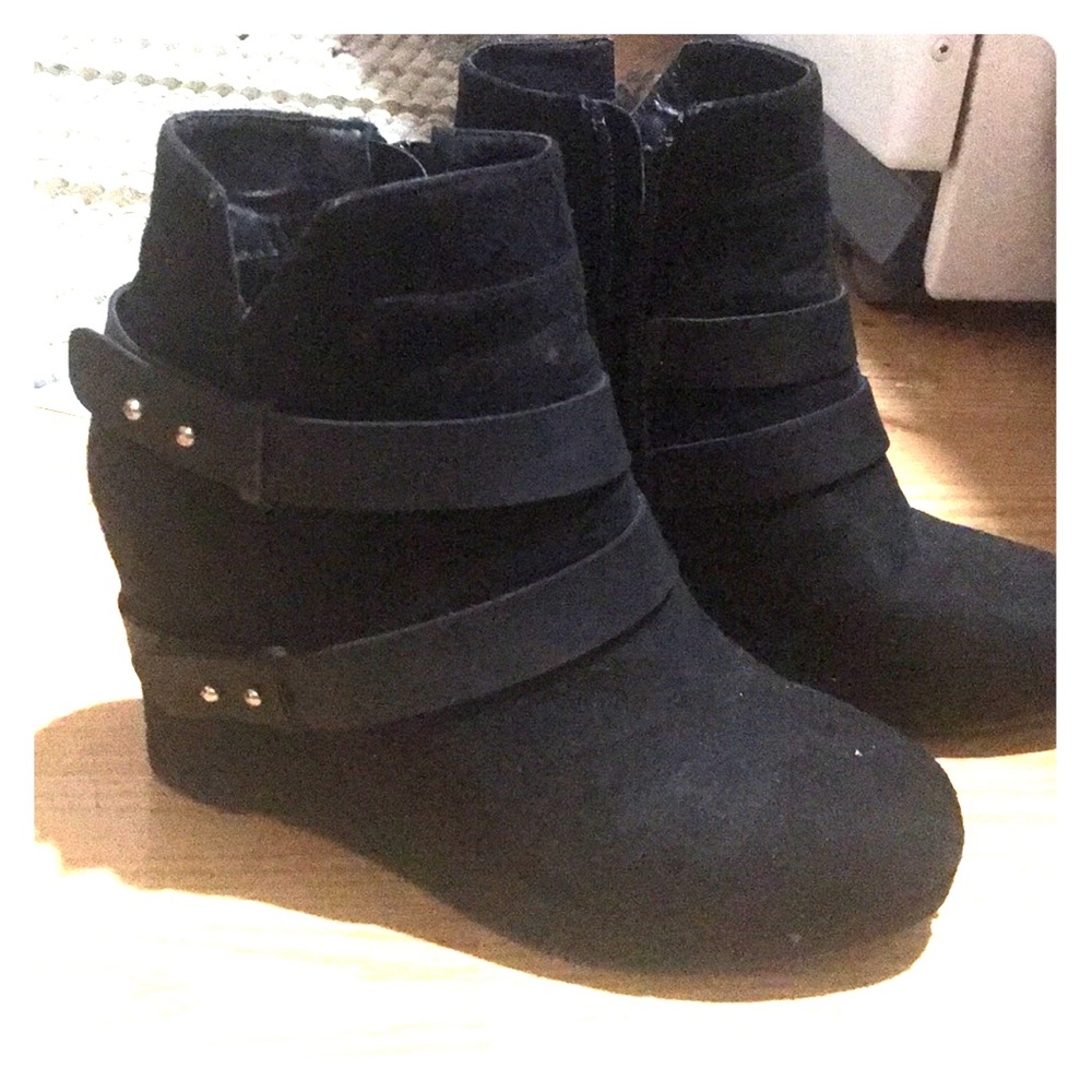 Black ankle boots